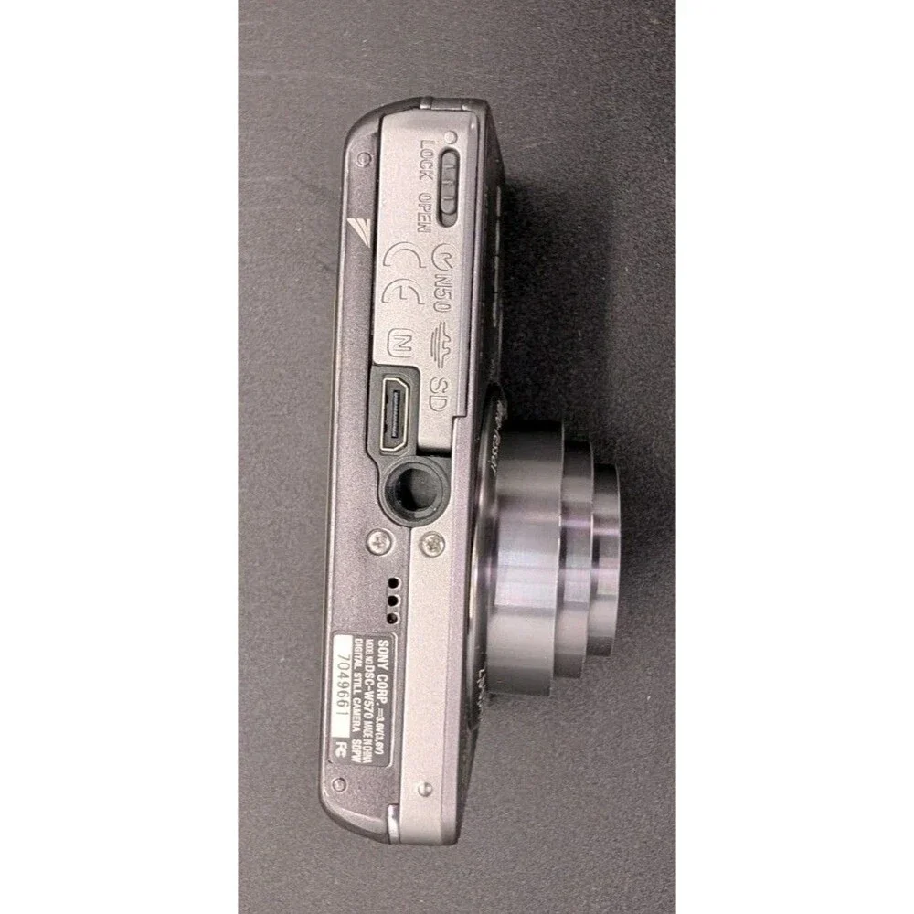 Sony Cyber-shot DSC-W570 16.1MP Digital Camera 5x Zoom Lens As-is For Parts Rep.